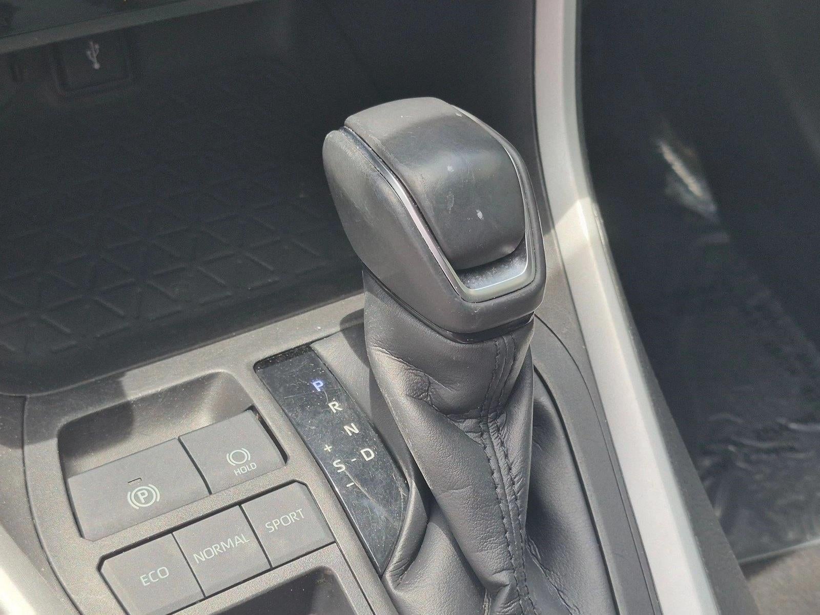 2022 Toyota RAV4 XLE Premium FWD (Natl)