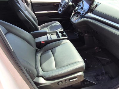 2024 Honda Odyssey Touring Auto
