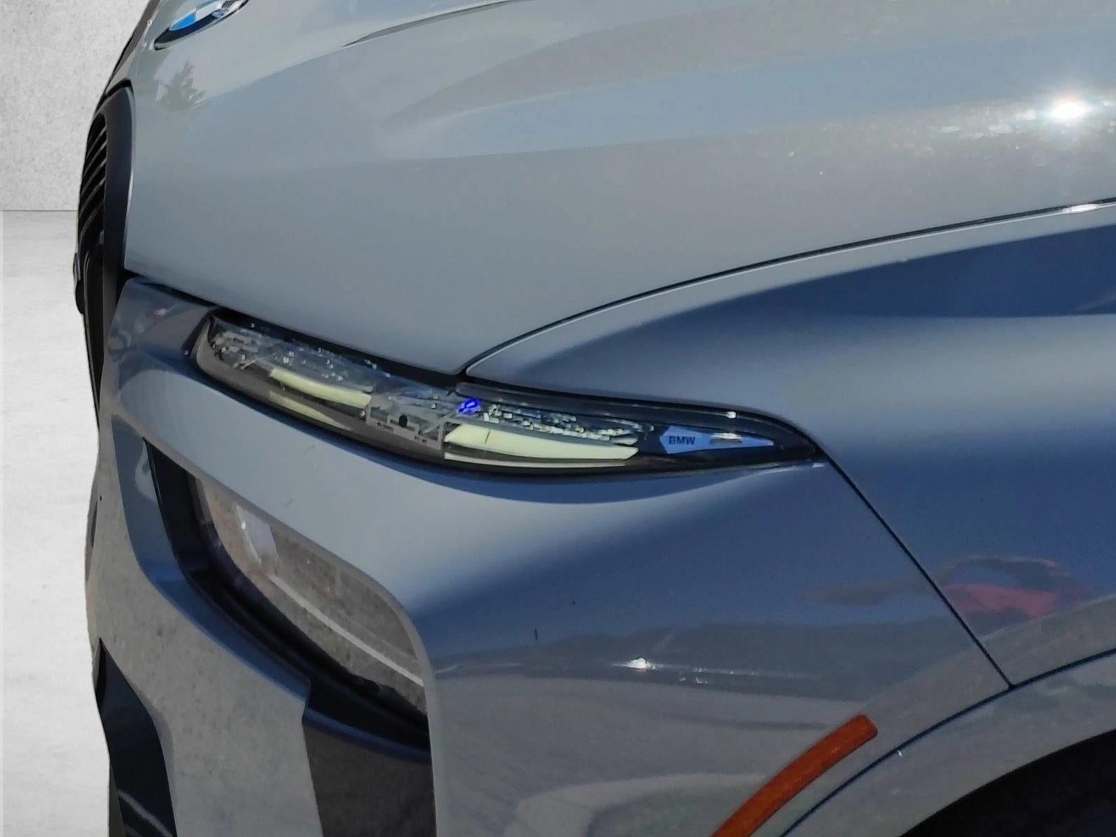 2025 BMW X7 M60i Sports Activity Vehicle