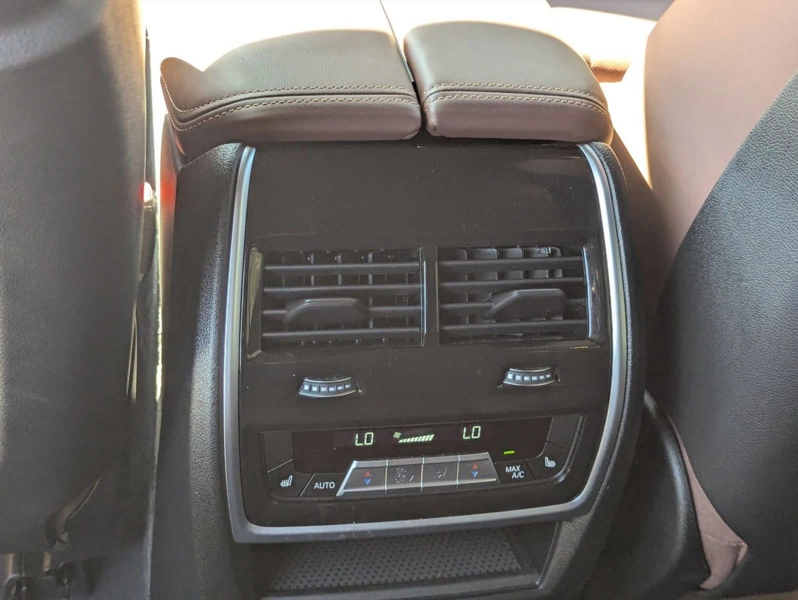 2024 BMW X7 M60i Sports Activity Vehicle