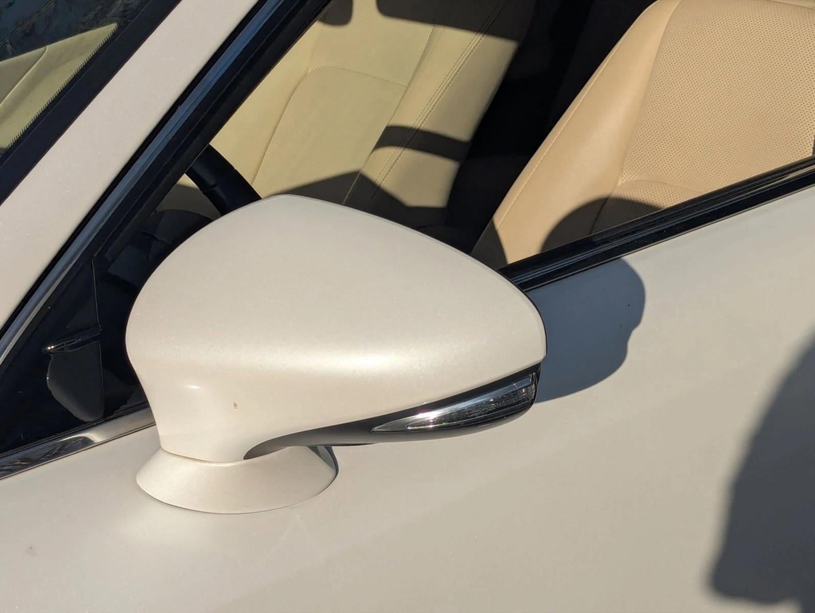 2016 Lexus IS Turbo 4dr Sdn