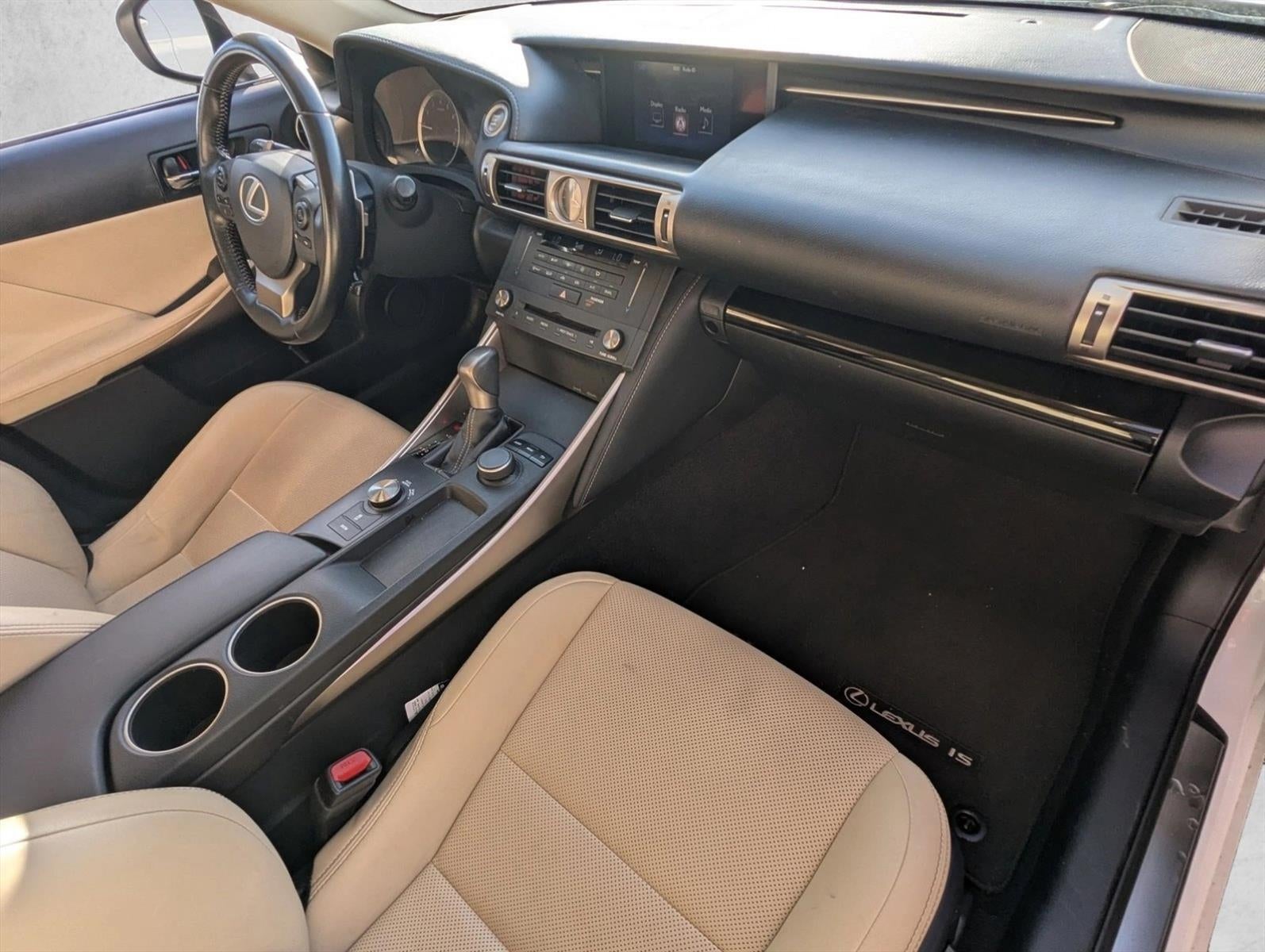 2016 Lexus IS Turbo 4dr Sdn