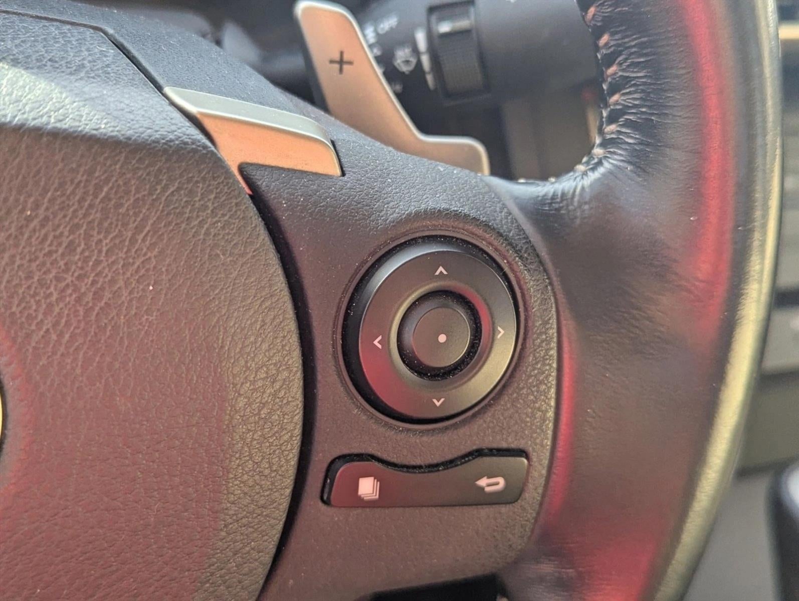 2016 Lexus IS Turbo 4dr Sdn