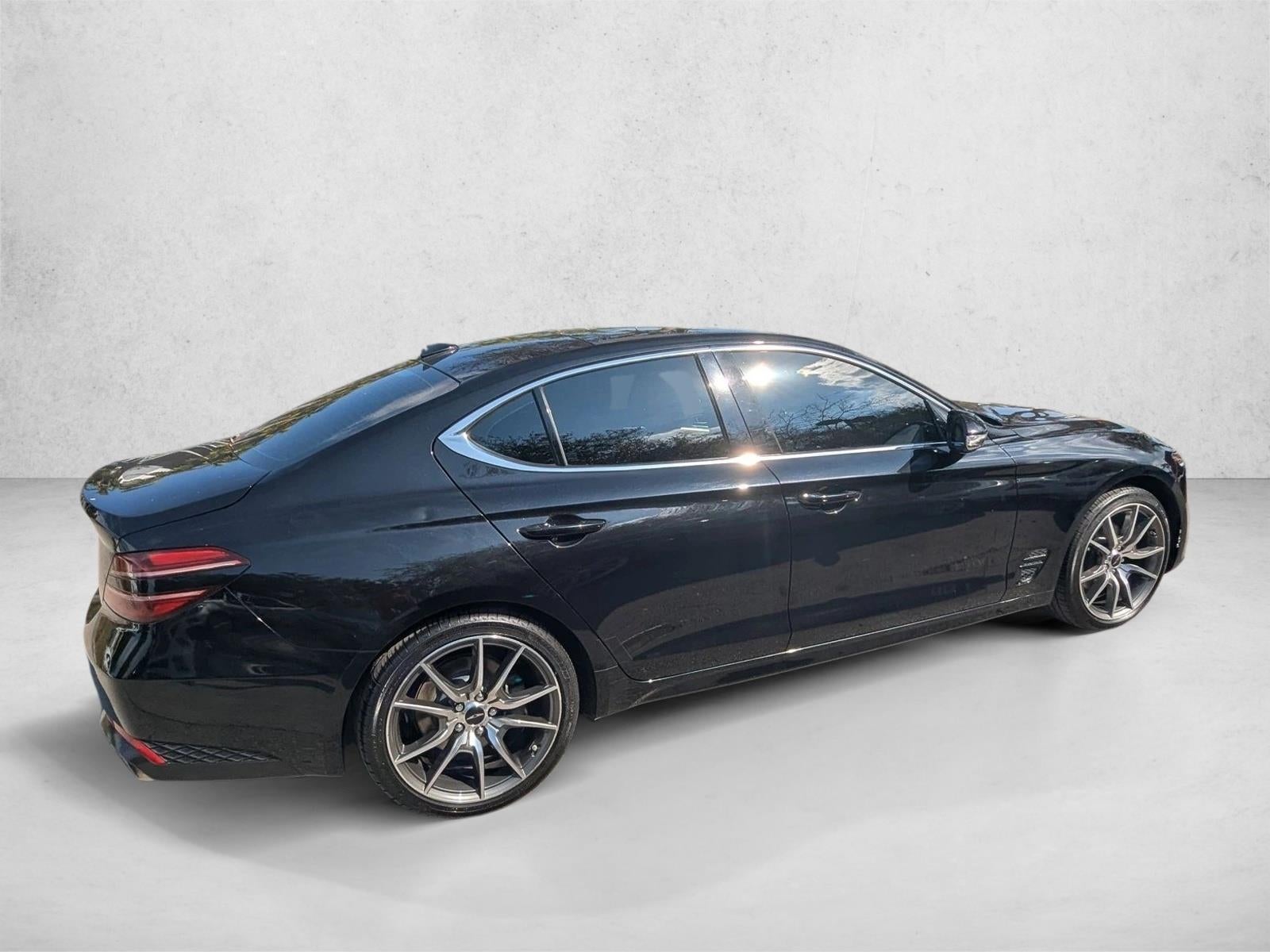 2022 Genesis G70 2.0T RWD