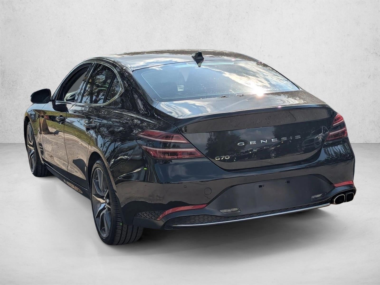 2022 Genesis G70 2.0T RWD