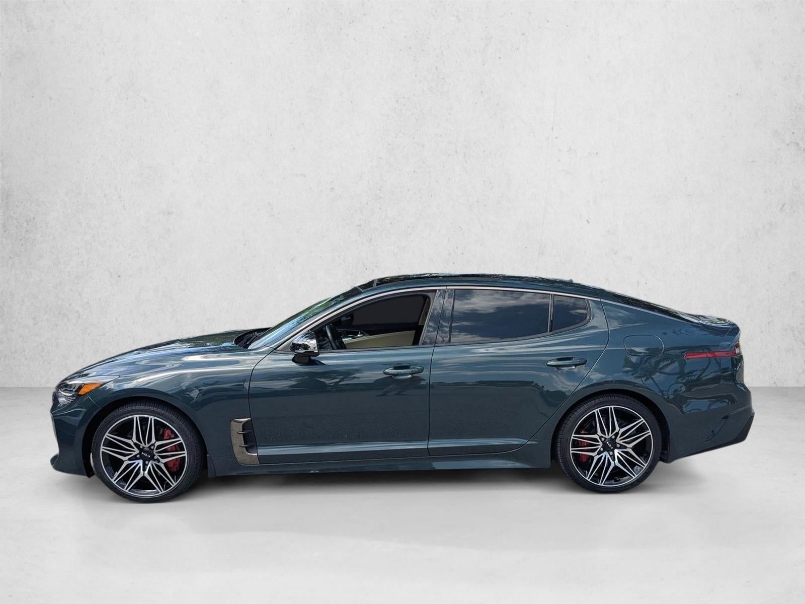 2022 Kia Stinger GT1 RWD