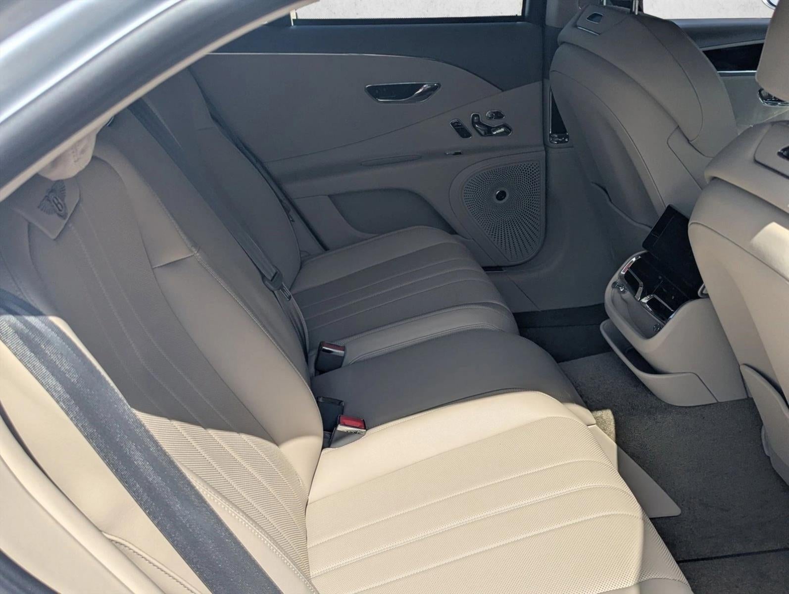 2023 Bentley Flying Spur Hybrid V6 Sedan
