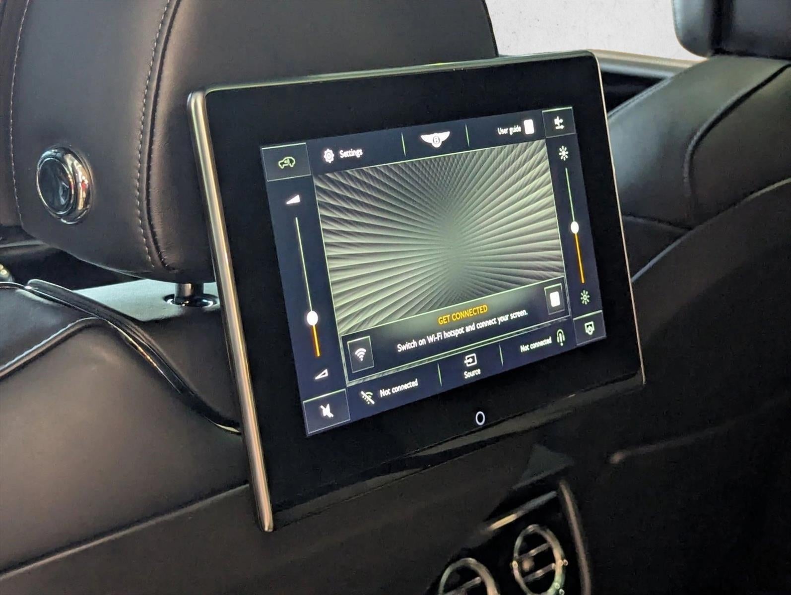 2023 Bentley Bentayga V8 AWD