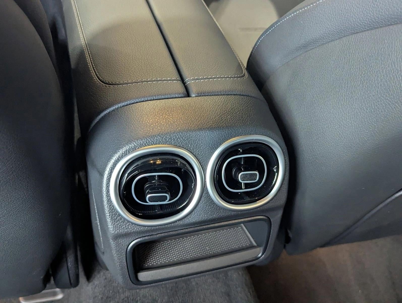 2025 Mercedes-Benz C-Class C 300 Sedan