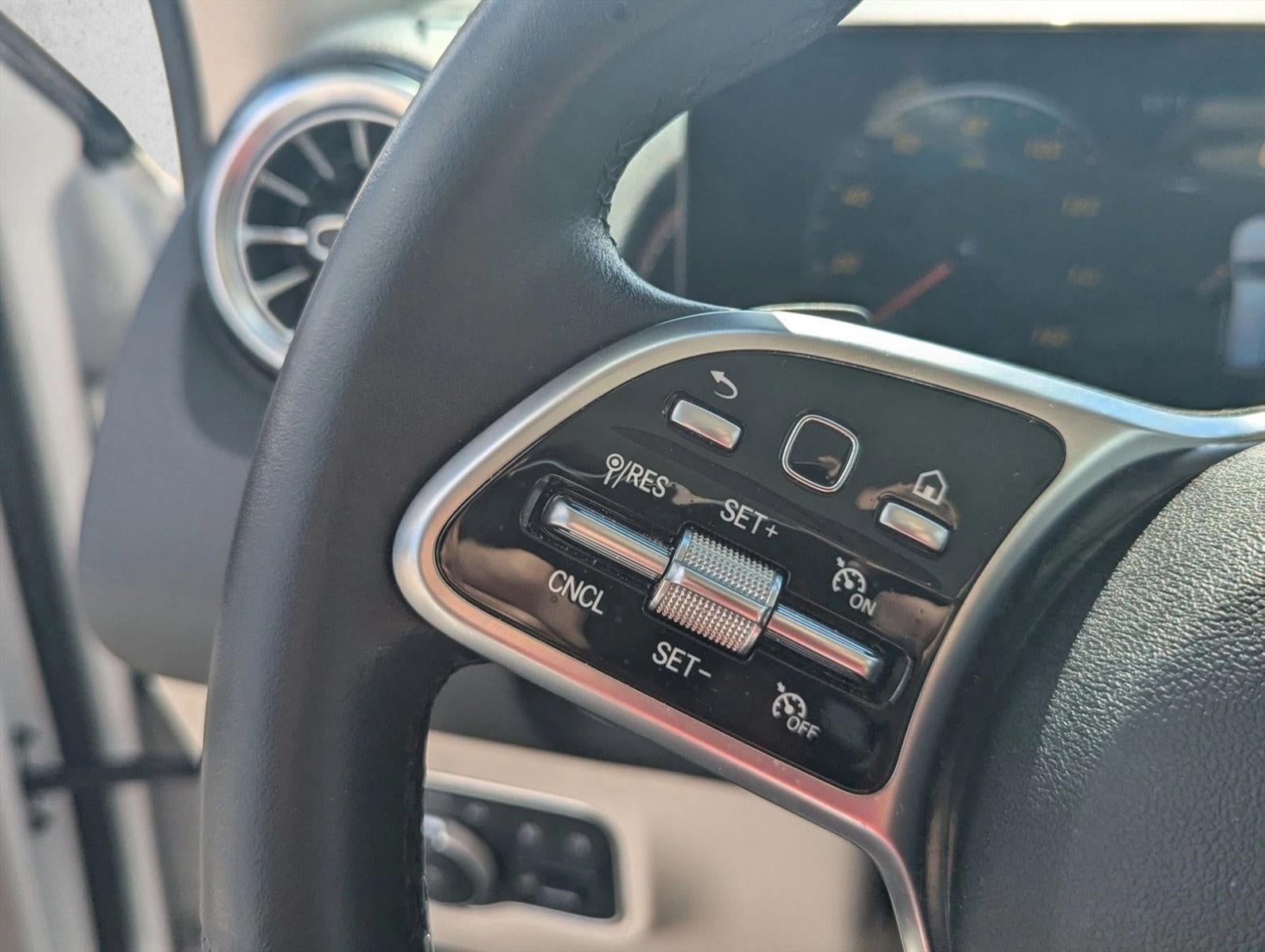 2022 Mercedes-Benz GLB GLB 250 SUV