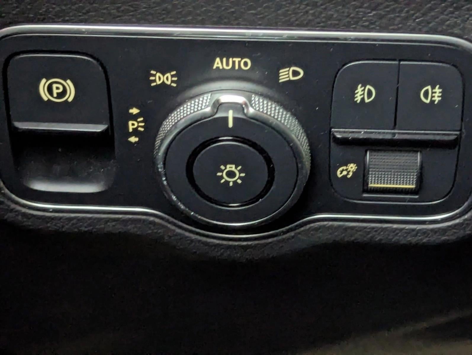 2022 Mercedes-Benz GLB GLB 250 SUV