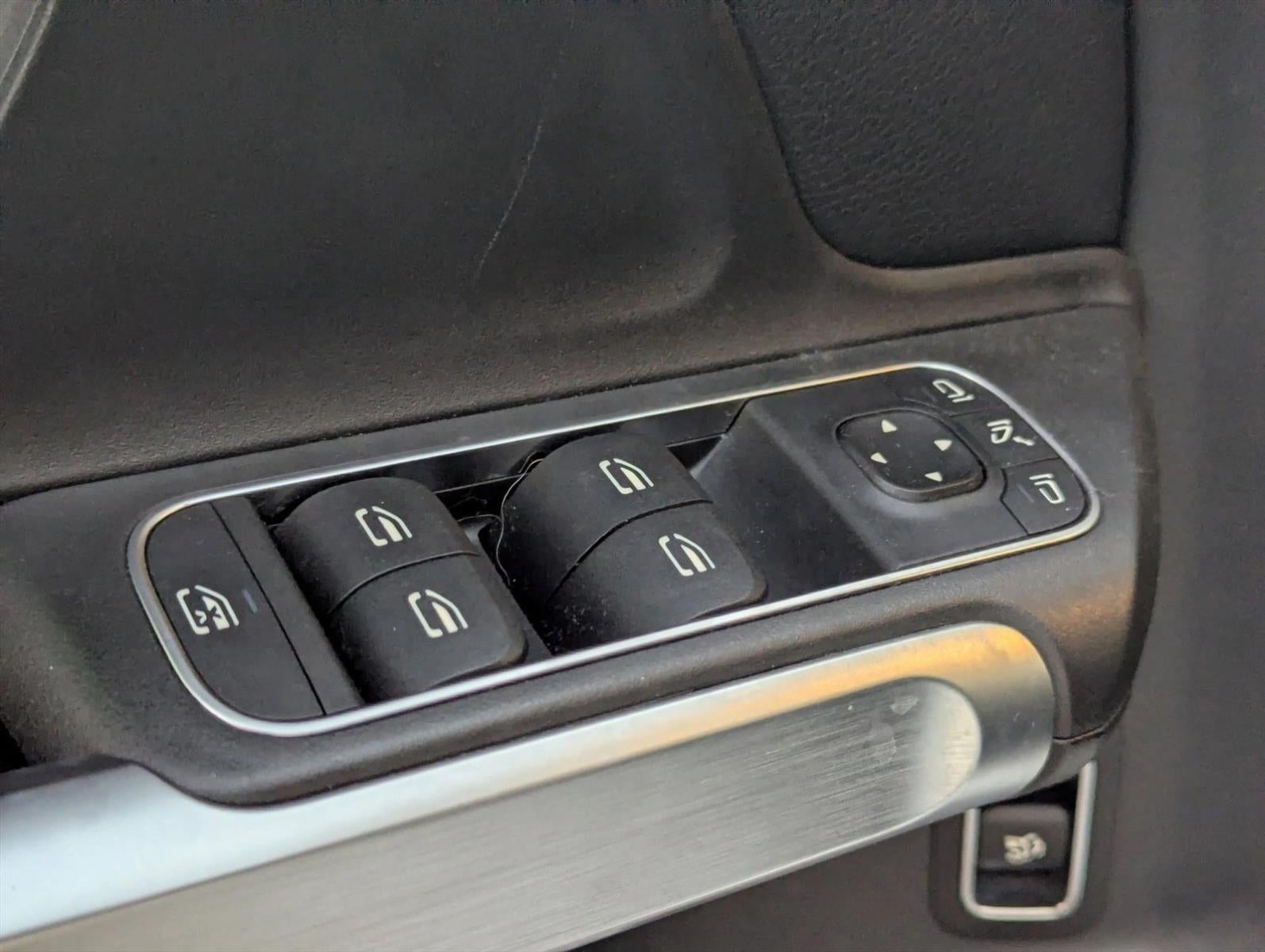 2022 Mercedes-Benz GLB GLB 250 SUV