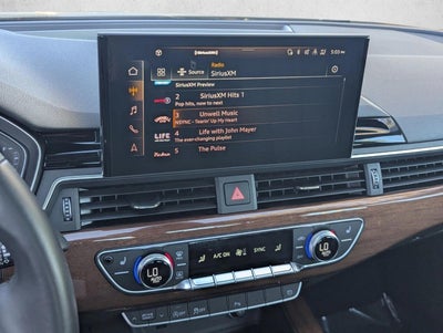 2022 Audi A4 Sedan Premium 40 TFSI quattro