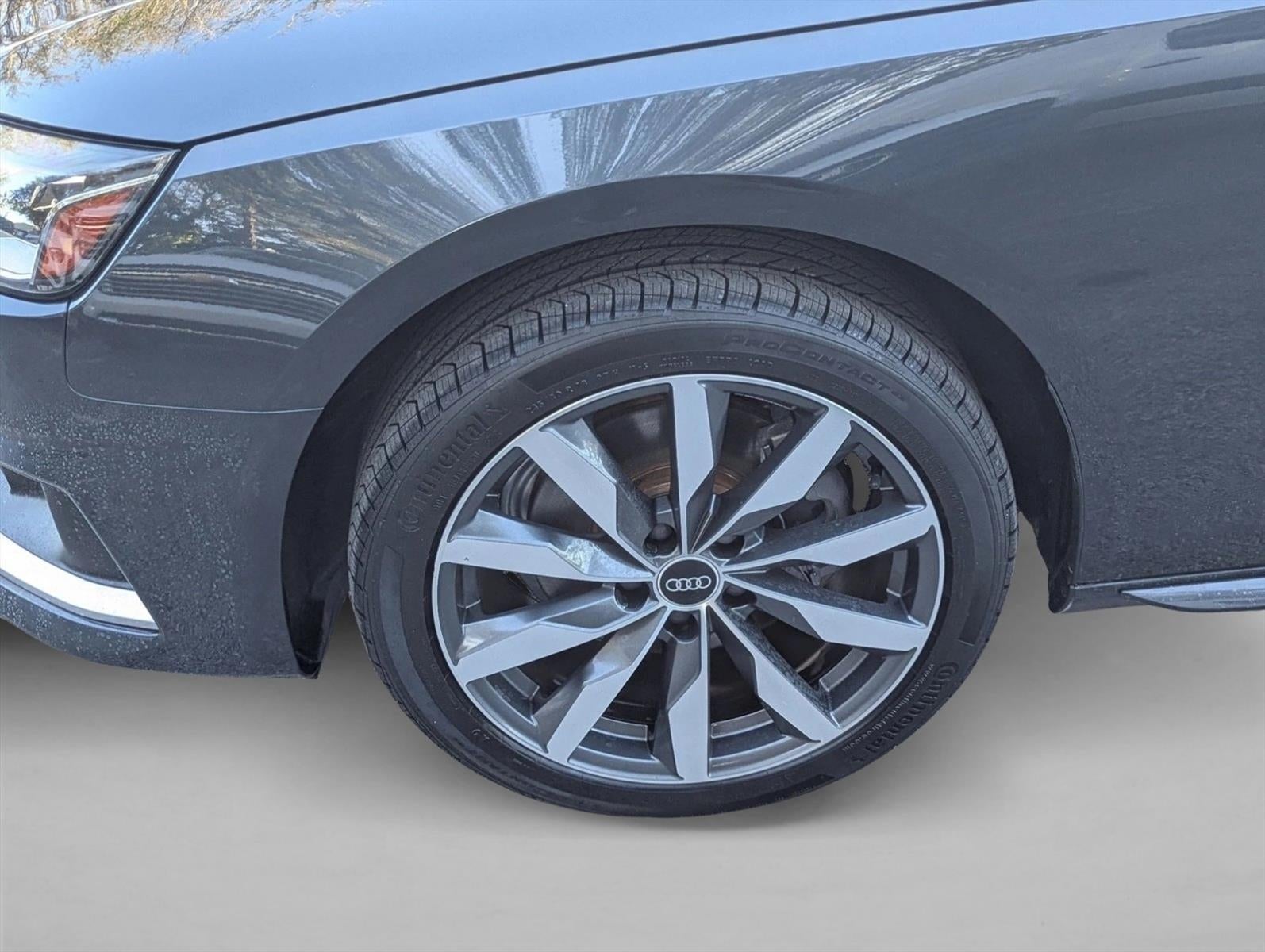 2022 Audi A4 Sedan Premium 40 TFSI quattro