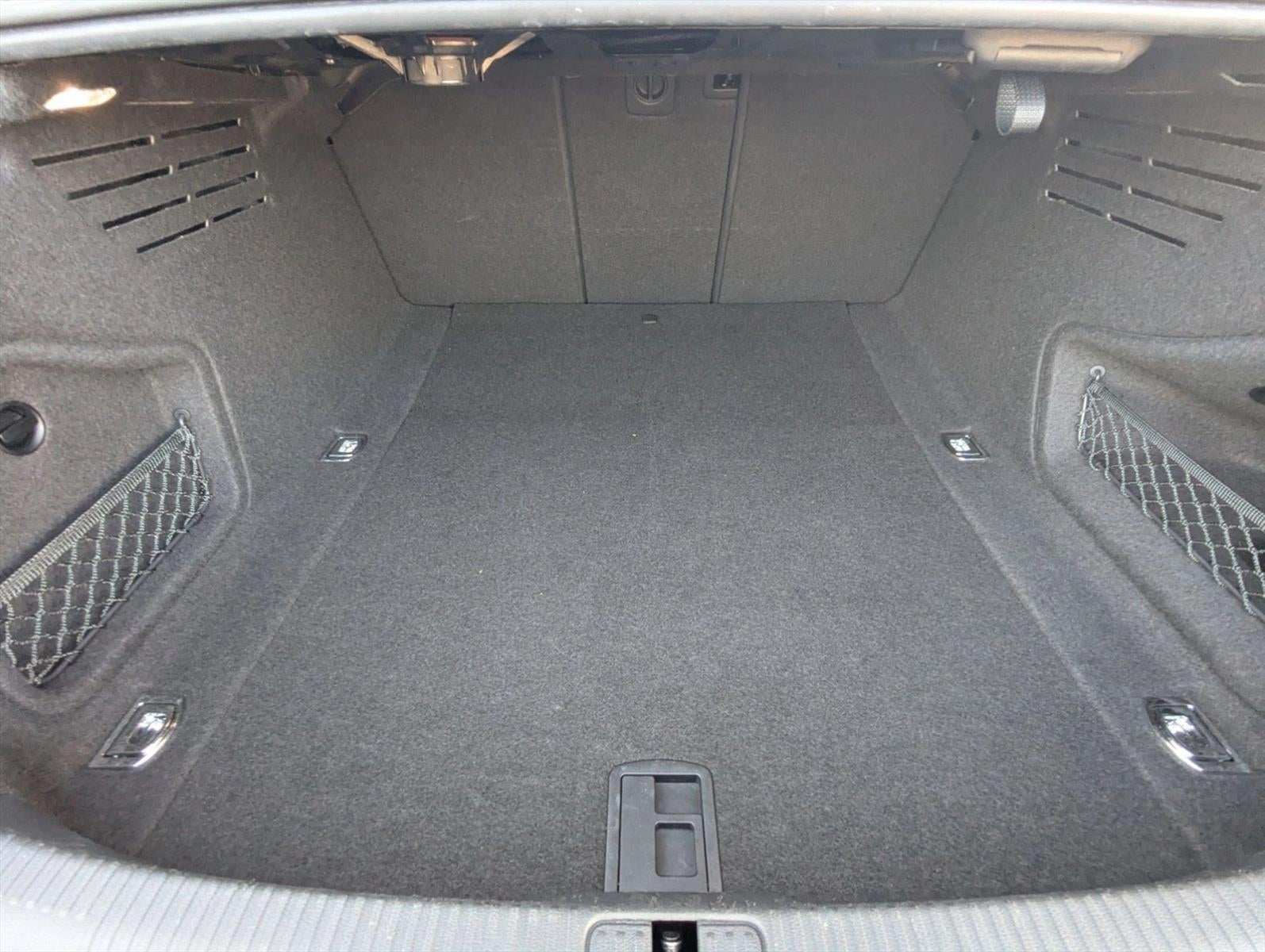 2022 Audi A4 Sedan Premium 40 TFSI quattro