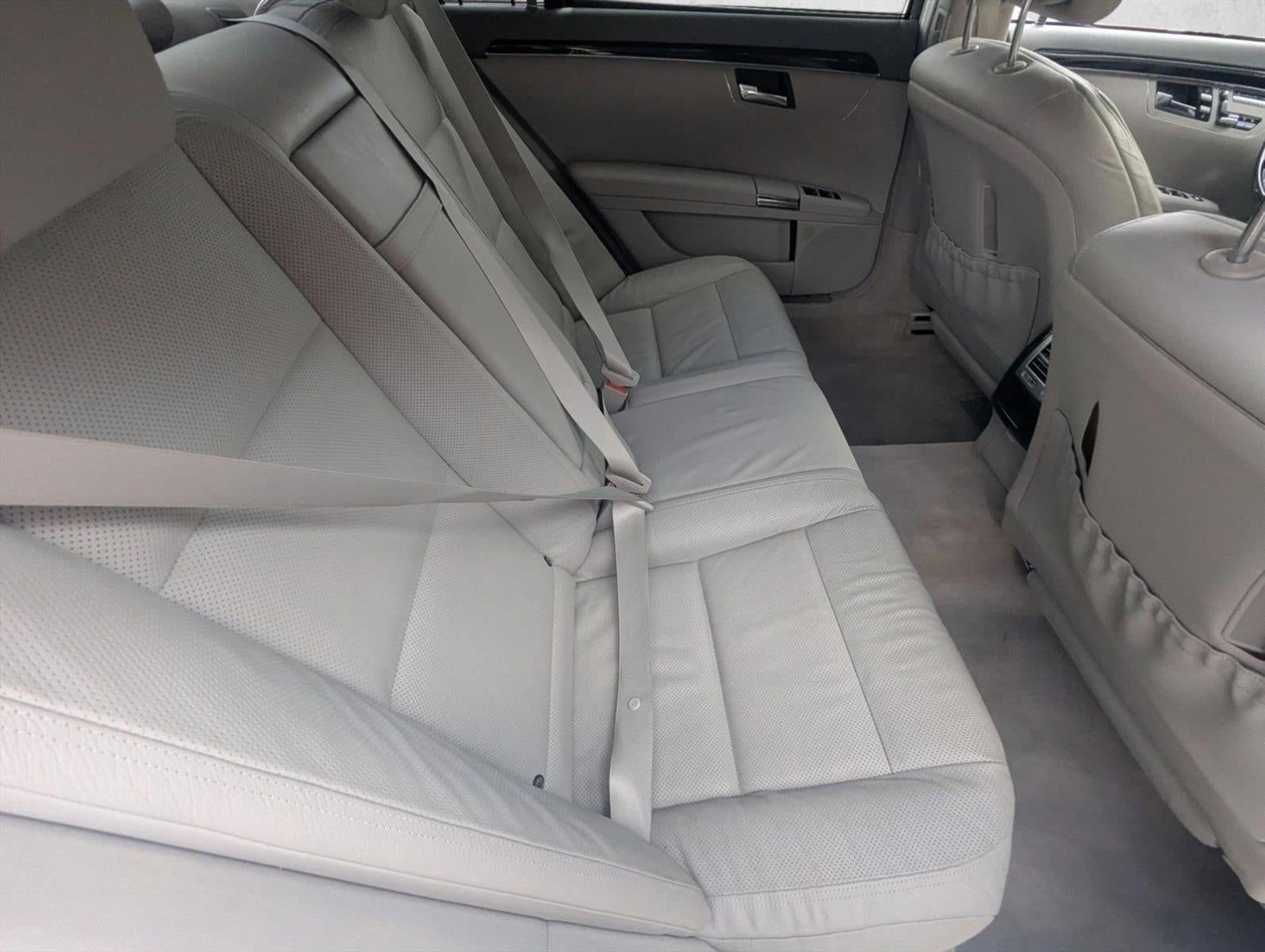 2013 Mercedes-Benz S-Class S 550 4MATIC® Sedan