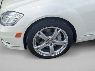 2013 Mercedes-Benz S-Class S 550 4MATIC® Sedan