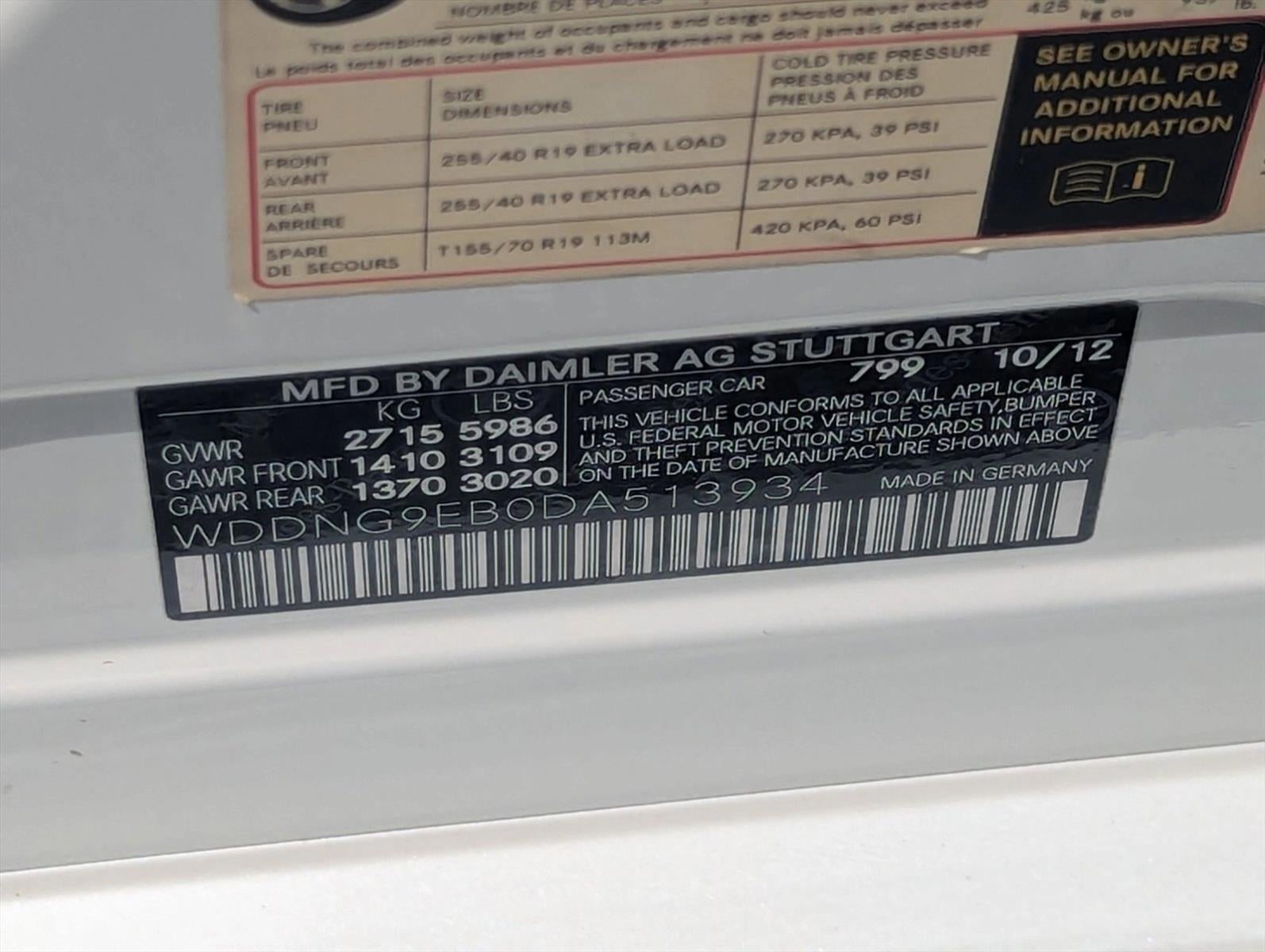 2013 Mercedes-Benz S-Class S 550 4MATIC® Sedan