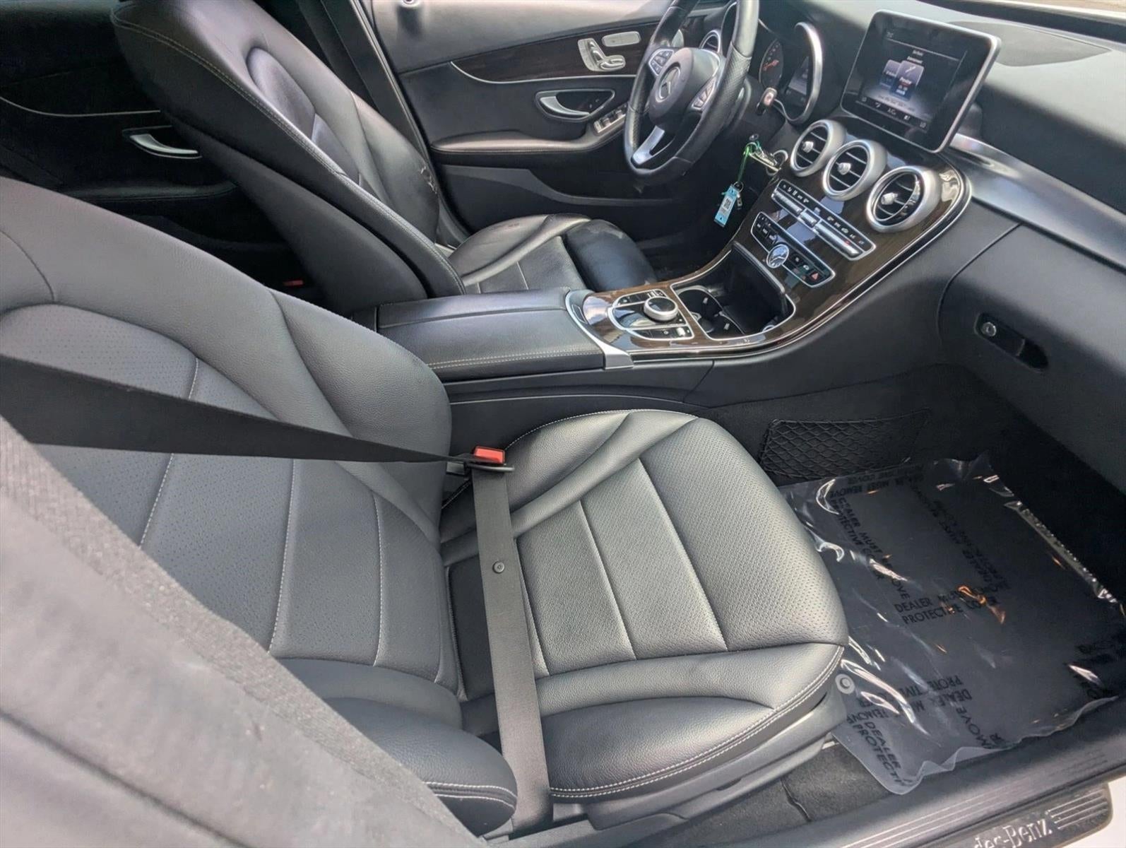 2017 Mercedes-Benz C-Class C 300 4MATIC® Sedan with Luxury Pkg