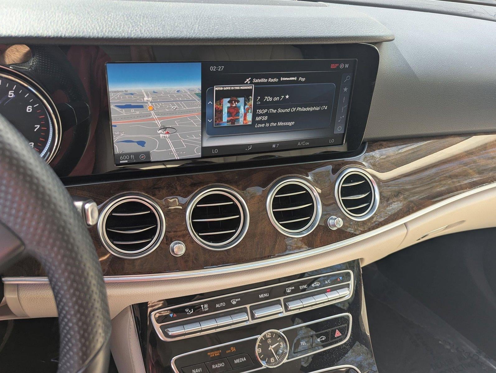 2017 Mercedes-Benz E-Class E 300 Luxury 4MATIC® Sedan