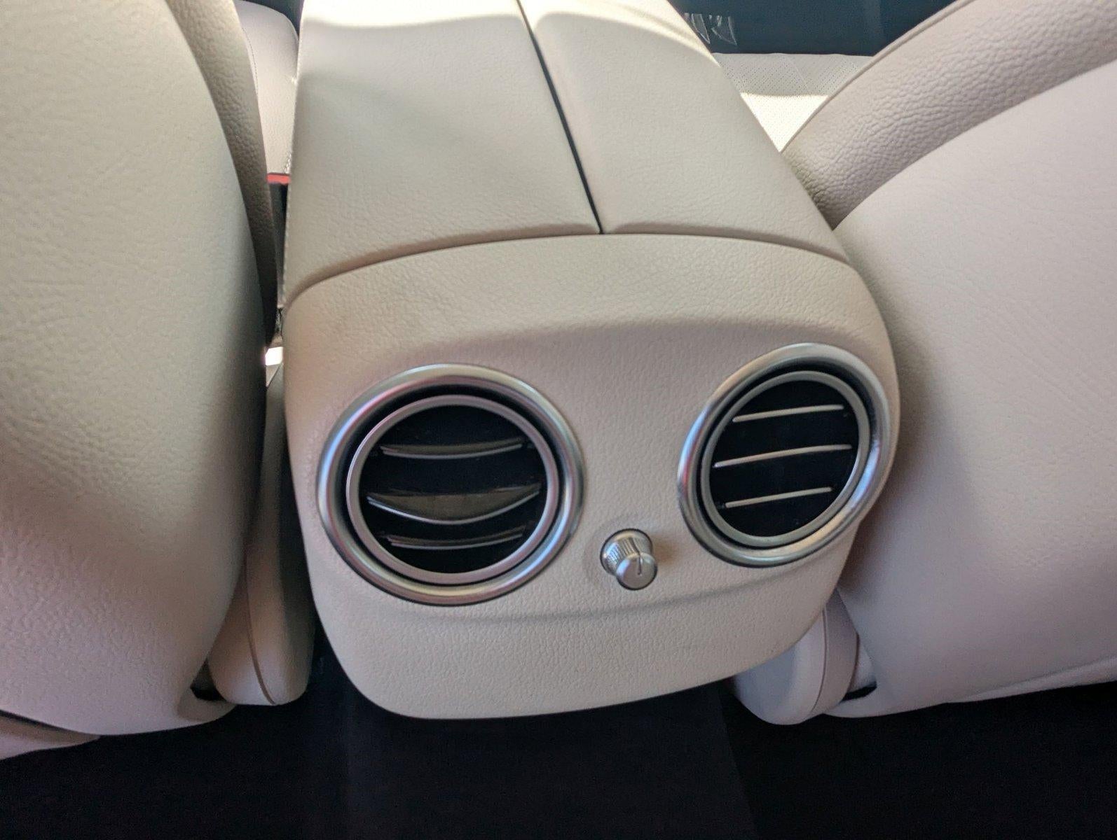 2017 Mercedes-Benz E-Class E 300 Luxury 4MATIC® Sedan