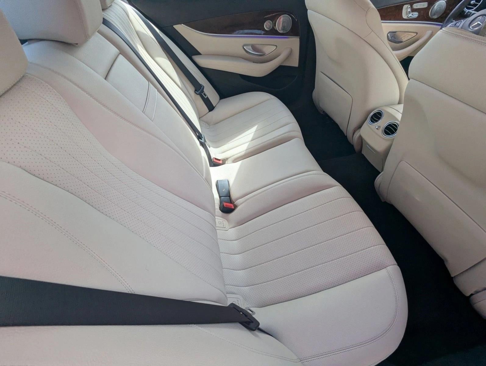 2017 Mercedes-Benz E-Class E 300 Luxury 4MATIC® Sedan