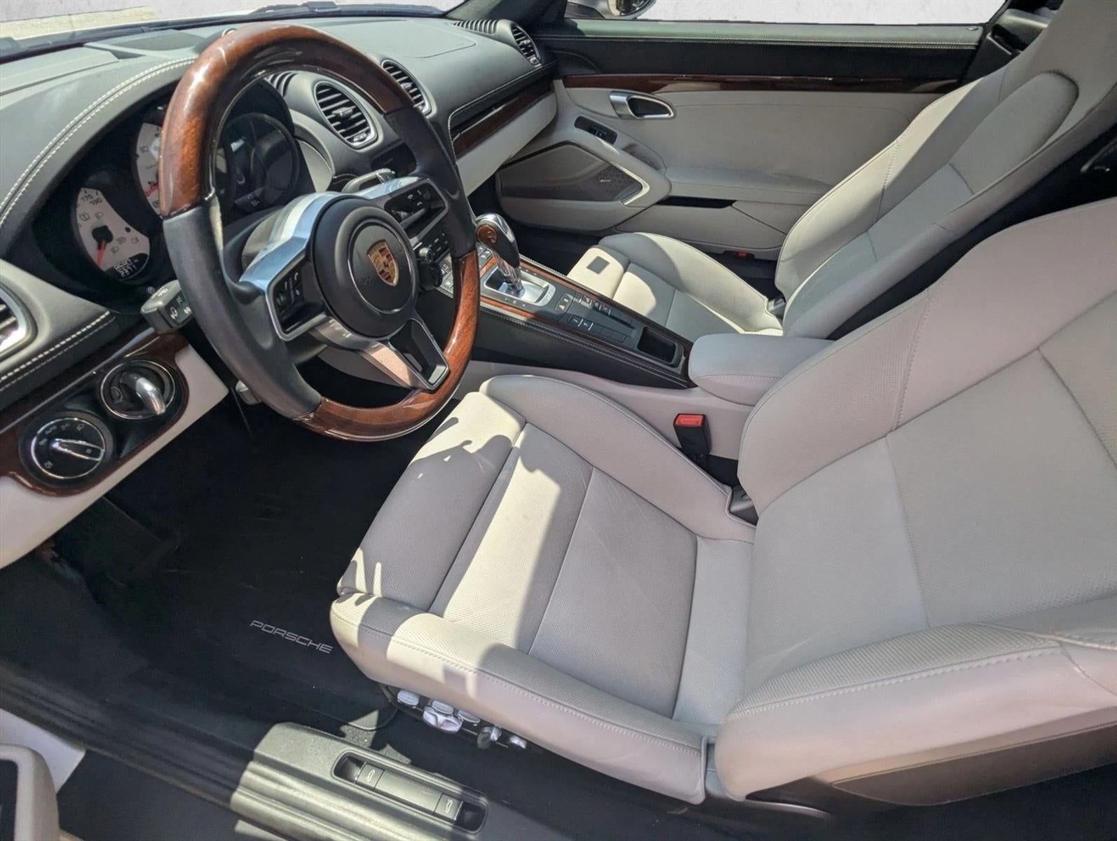 2024 Porsche 718 Cayman S Coupe