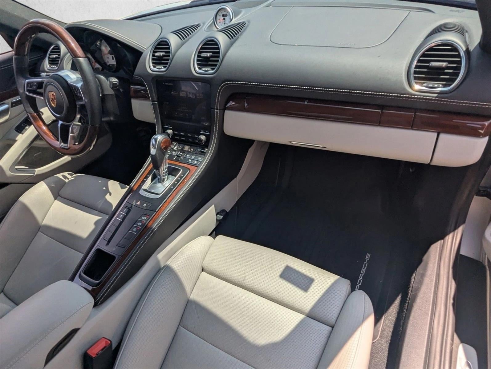 2024 Porsche 718 Cayman S Coupe