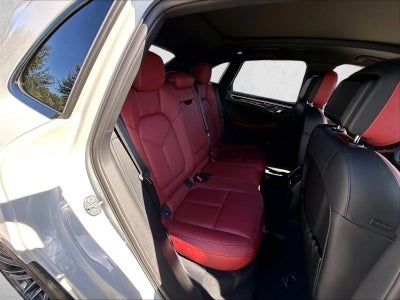 2023 Porsche Macan AWD