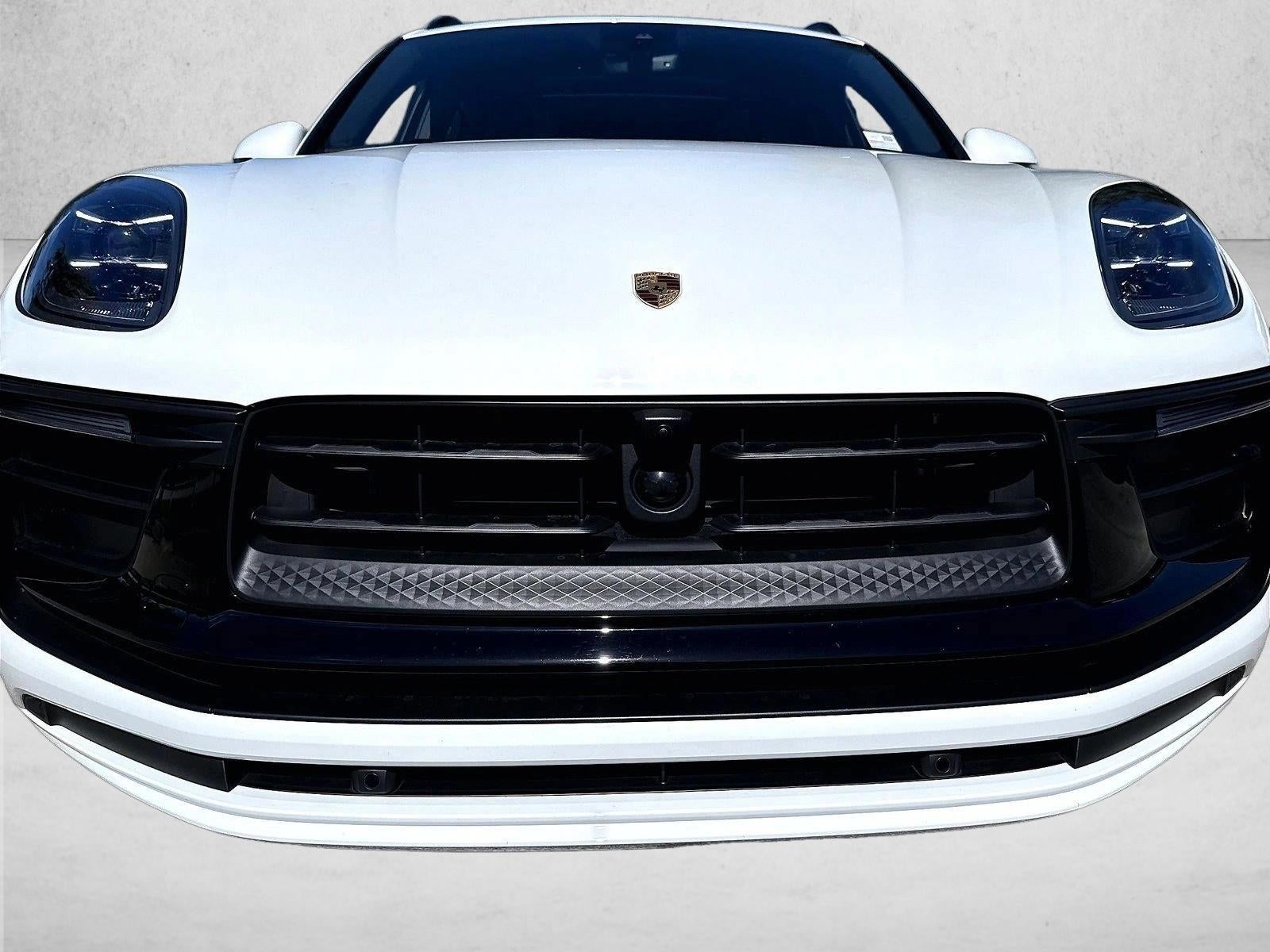 2023 Porsche Macan AWD