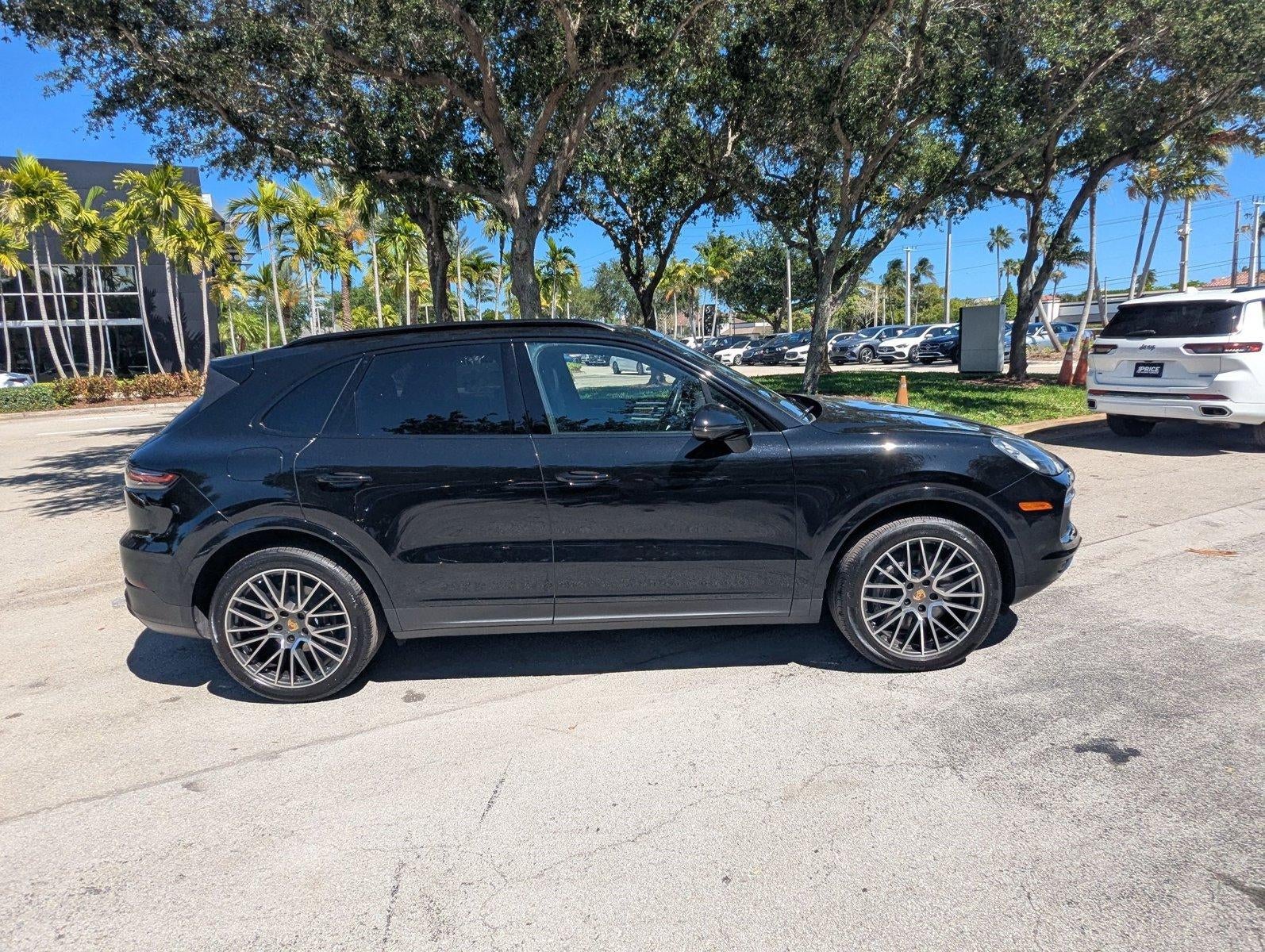 2023 Porsche Cayenne AWD