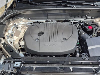 2025 Volvo XC60 B5 AWD Plus