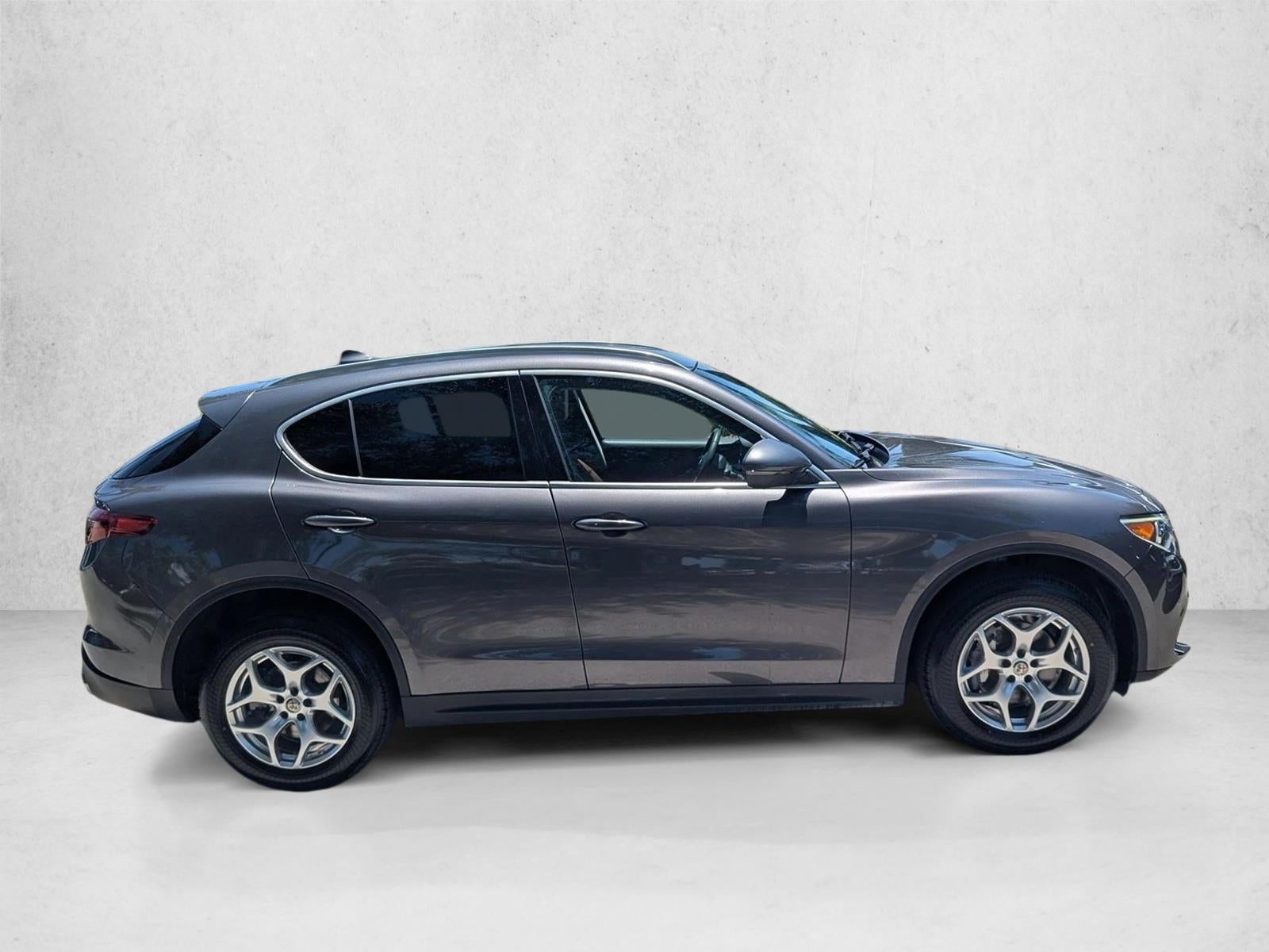 2019 Alfa Romeo Stelvio RWD