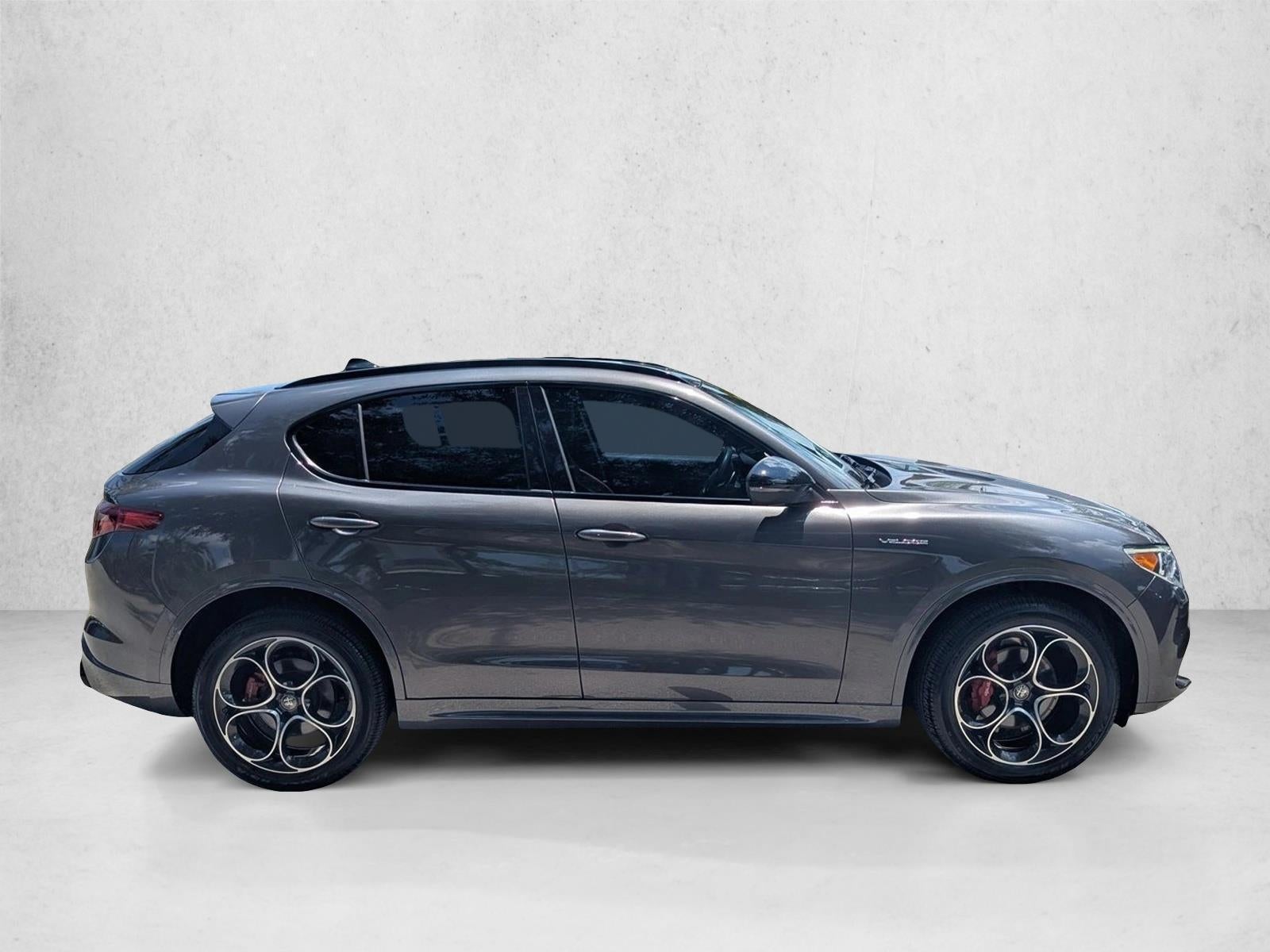 2023 Alfa Romeo Stelvio Veloce AWD