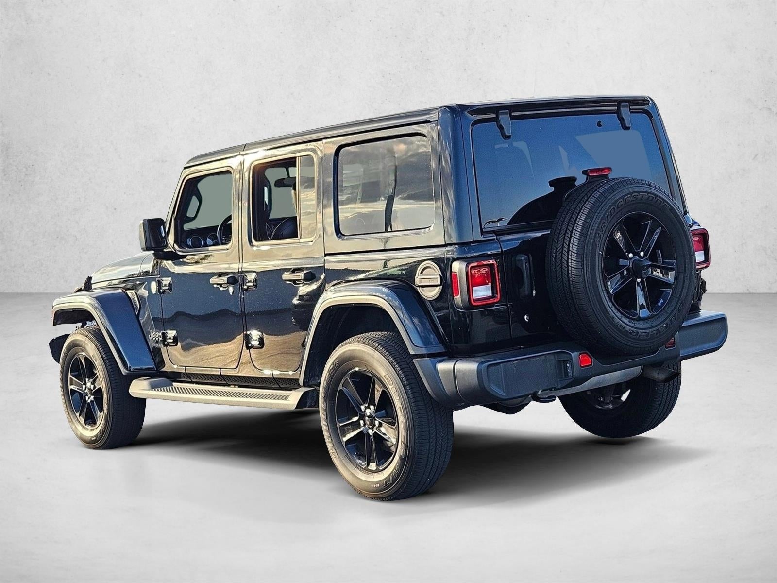 2020 Jeep Wrangler Unlimited Sahara Altitude 4x4