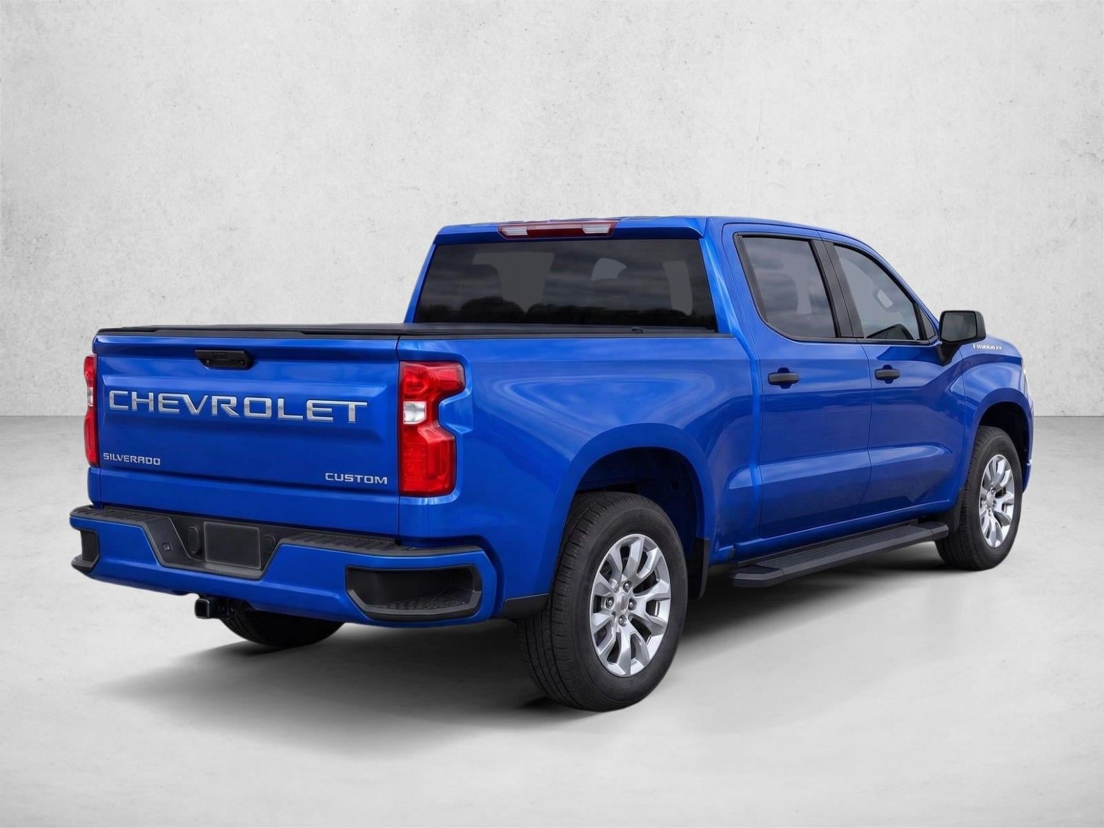 2025 Chevrolet Silverado 1500 Crew Cab Short Box 2-Wheel Drive Custom