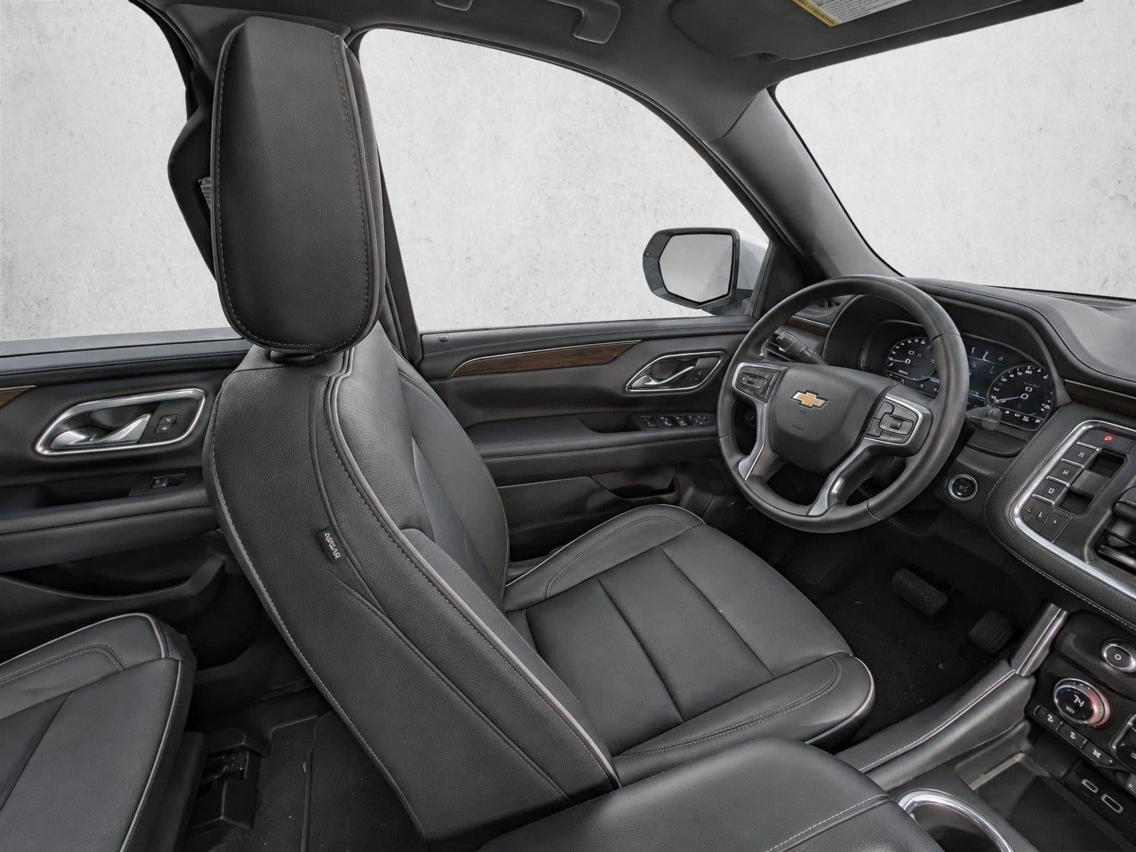 2023 Chevrolet Suburban 2WD Premier