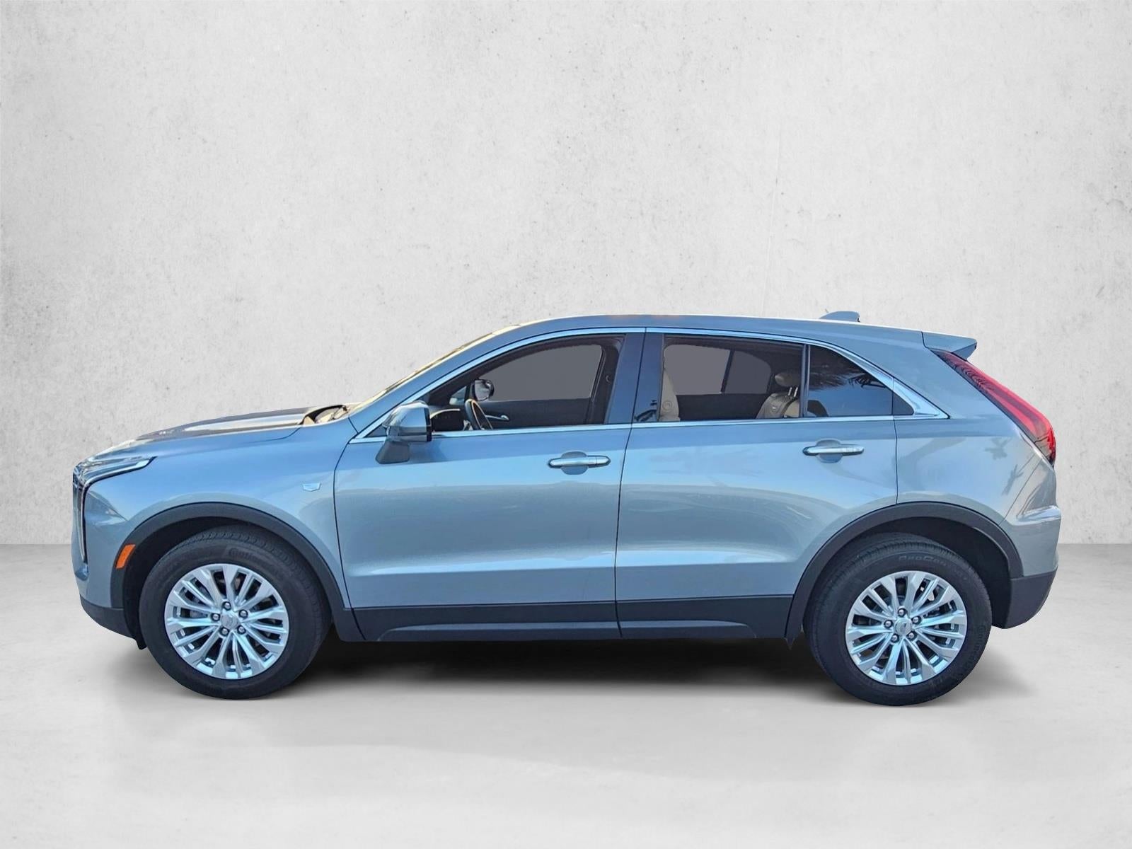 2024 Cadillac XT4 FWD 4dr Luxury