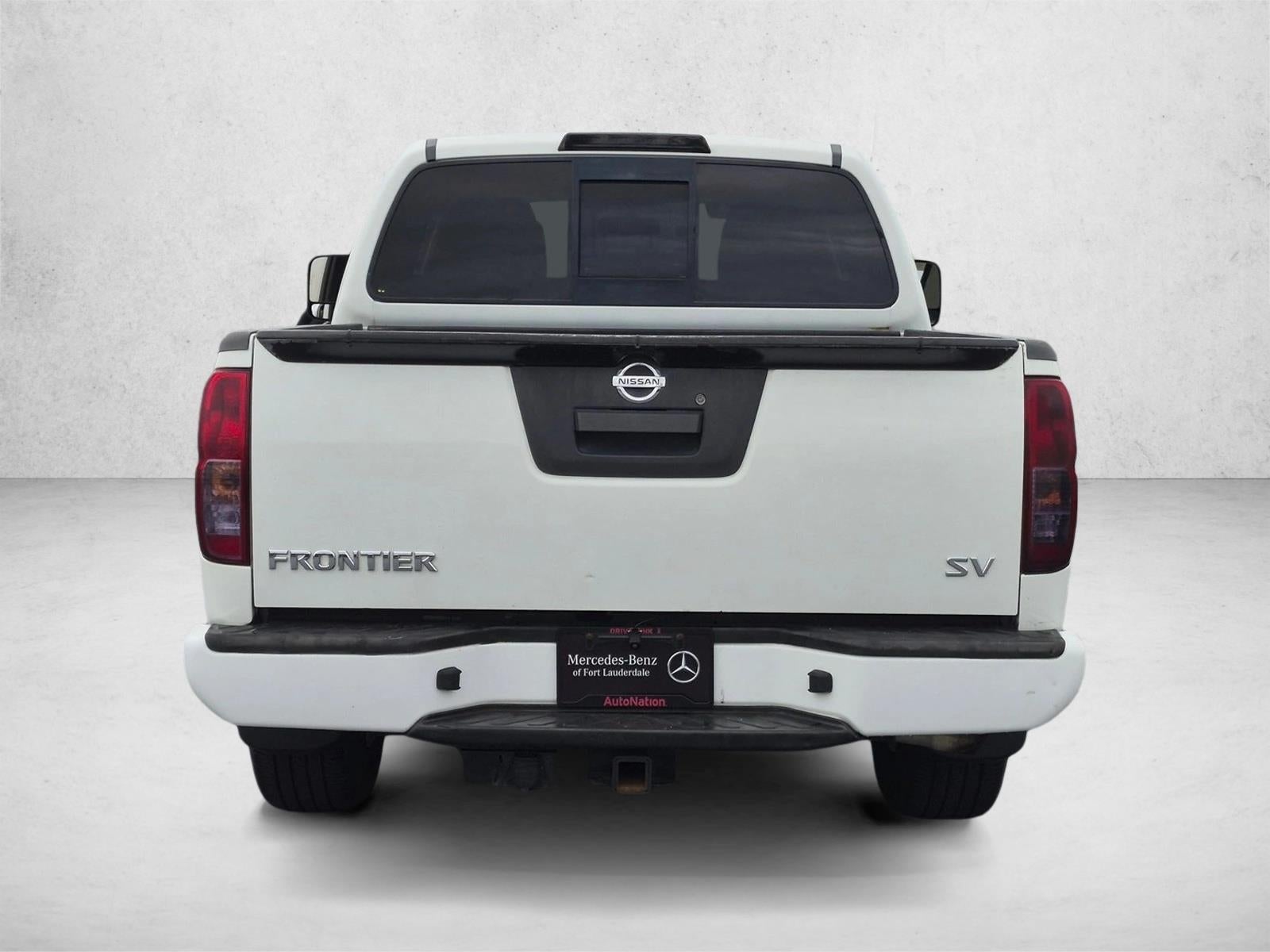 2017 Nissan Frontier Crew Cab 4x2 SV V6 Auto