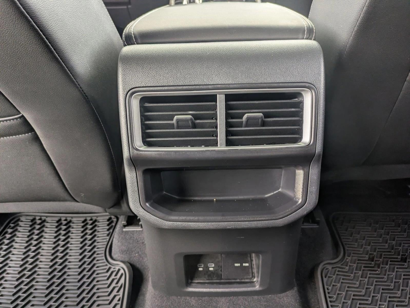 2024 Volkswagen Atlas Cross Sport 2.0T SE w/Technology 4MOTION