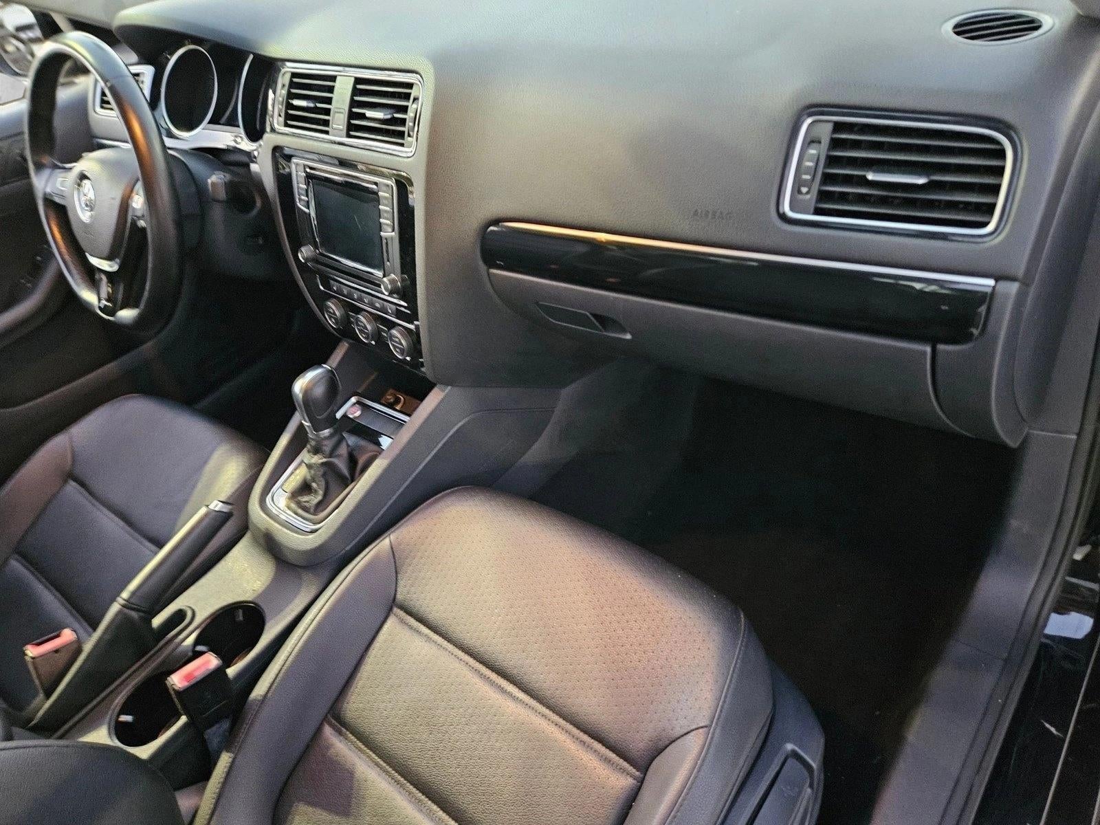 2017 Volkswagen Jetta 1.8T SEL Auto