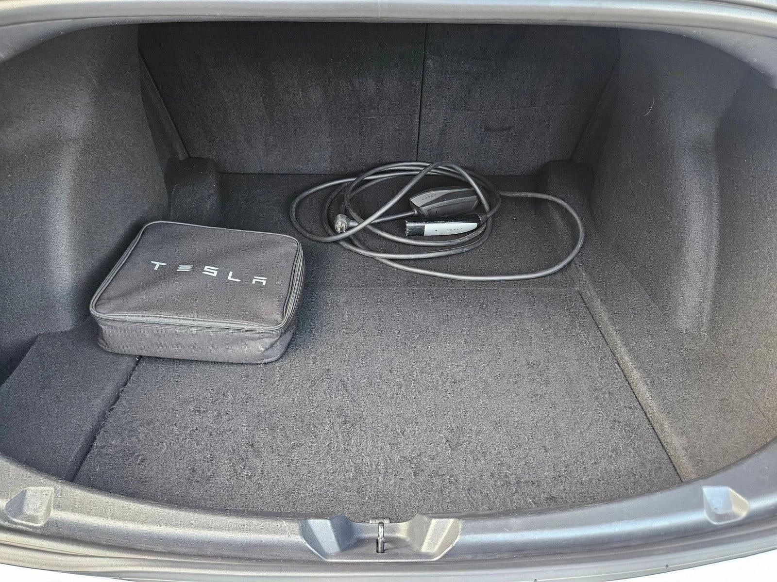 2018 Tesla Model 3 Long Range Battery RWD