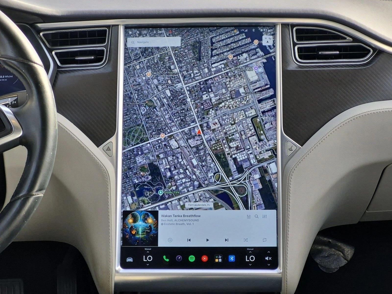 2016 Tesla Model S 4dr Sdn RWD 70 kWh Battery