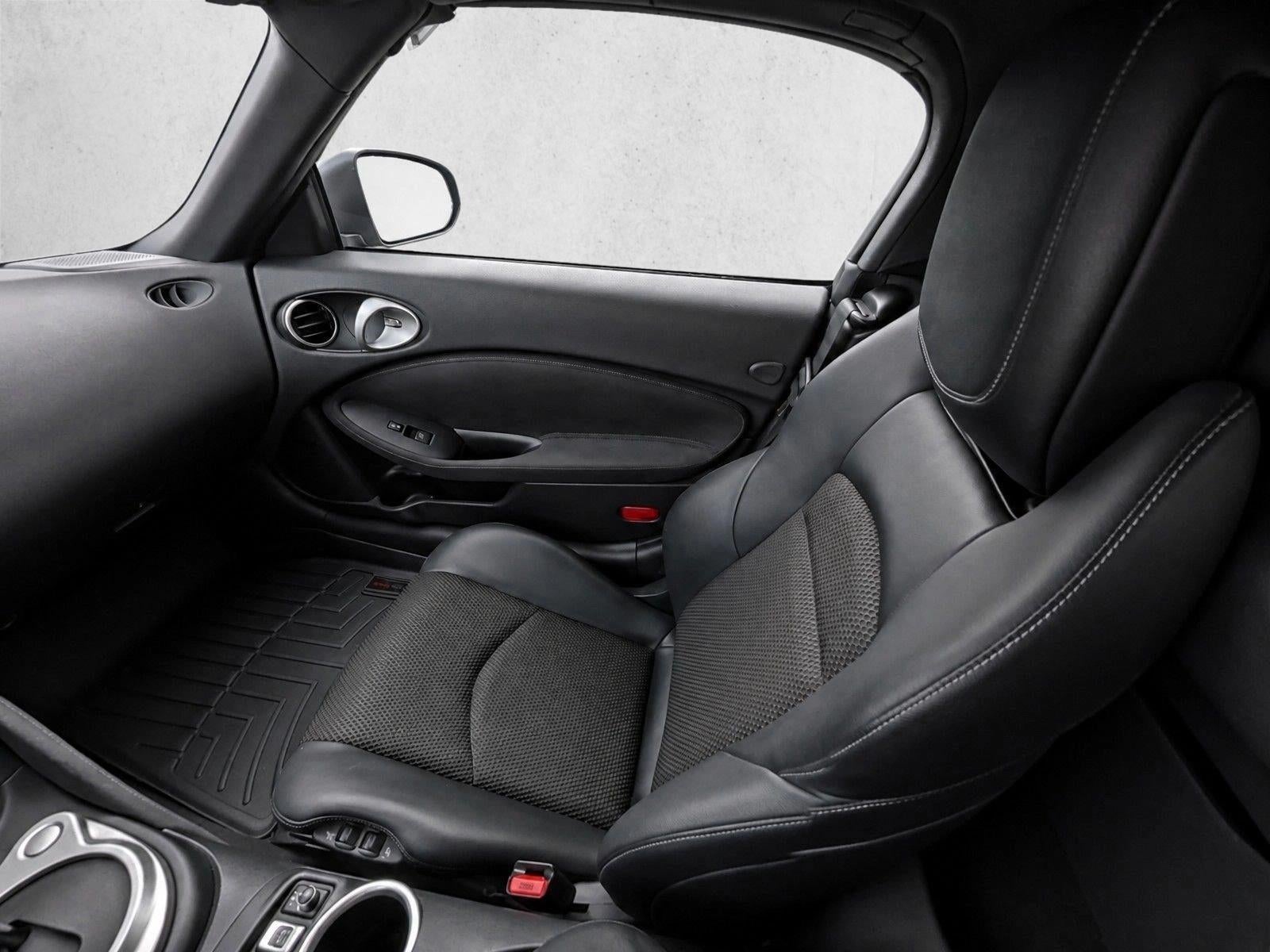 2014 Nissan 370Z 2dr Roadster Auto Touring