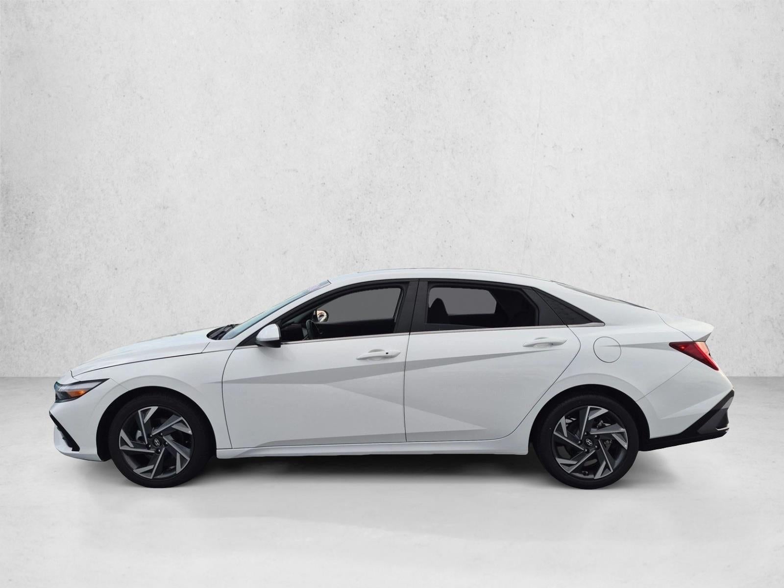 2024 Hyundai ELANTRA SEL IVT