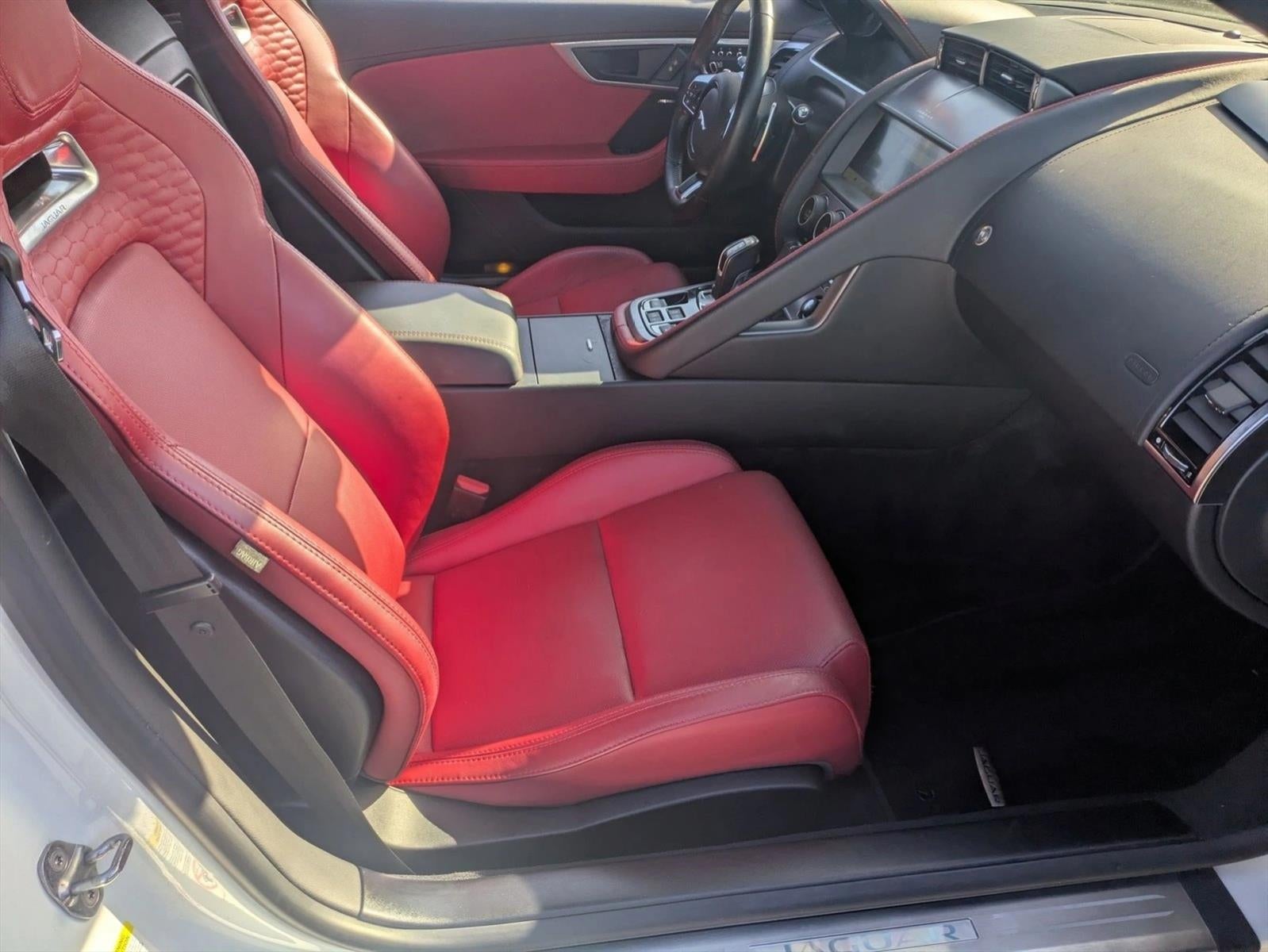 2021 Jaguar F-TYPE Convertible Auto P300