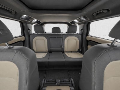 2023 Land Rover Defender 110 X-Dynamic SE AWD