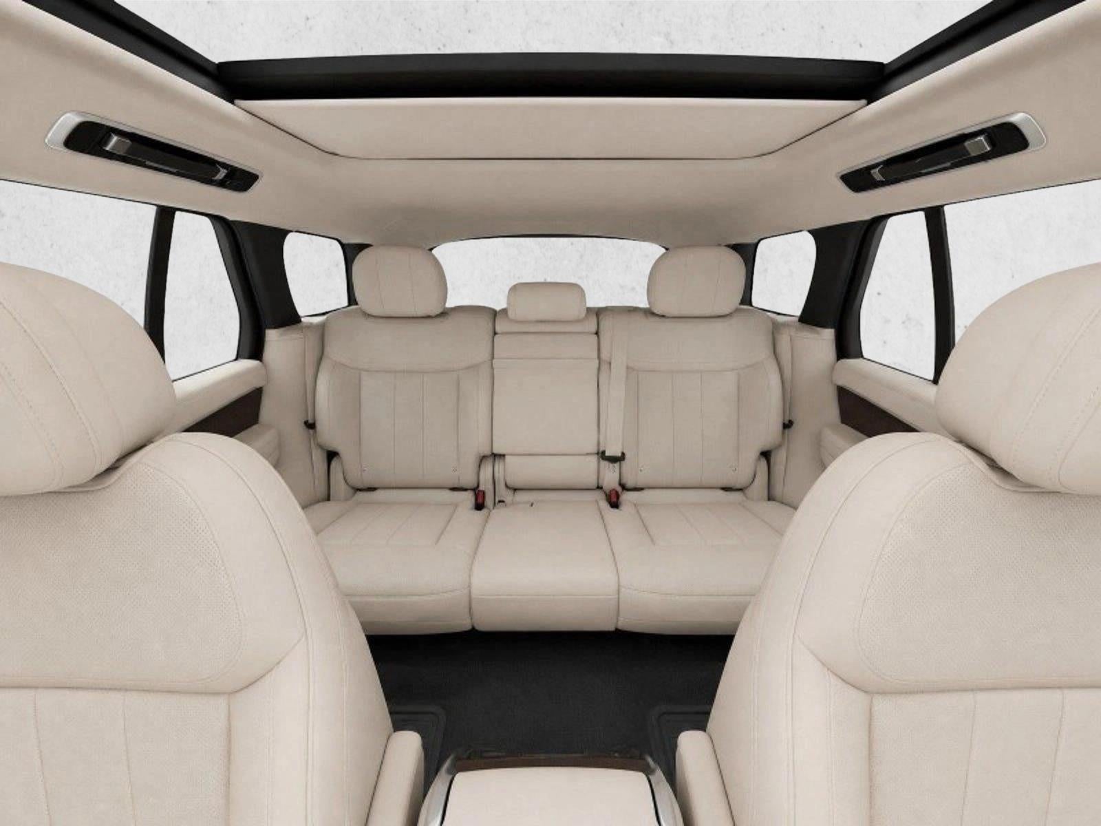 2023 Land Rover Range Rover P530 SE SWB
