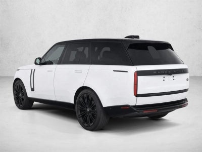 2023 Land Rover Range Rover P530 SE SWB
