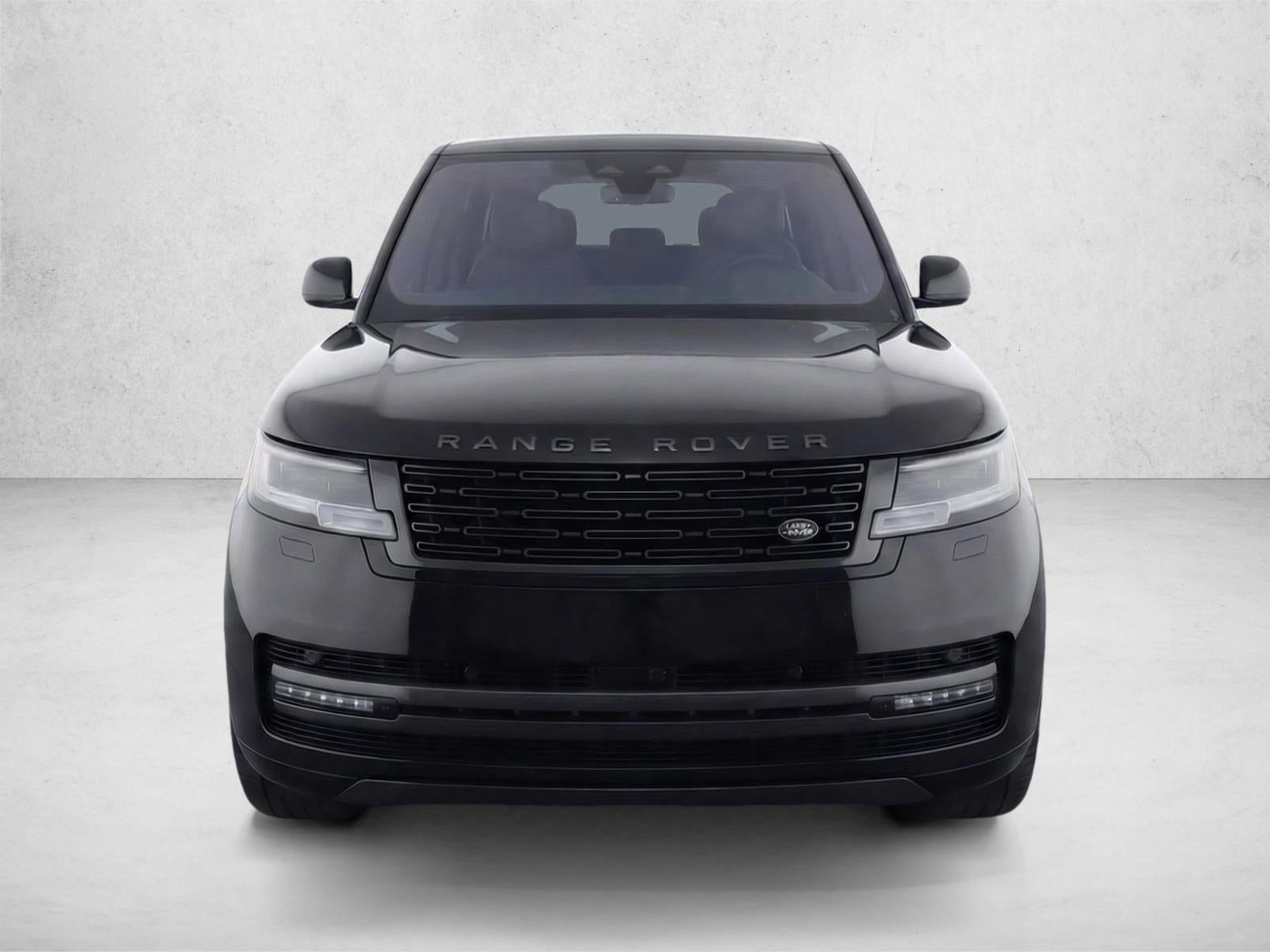 2025 Land Rover Range Rover P400 SE SWB